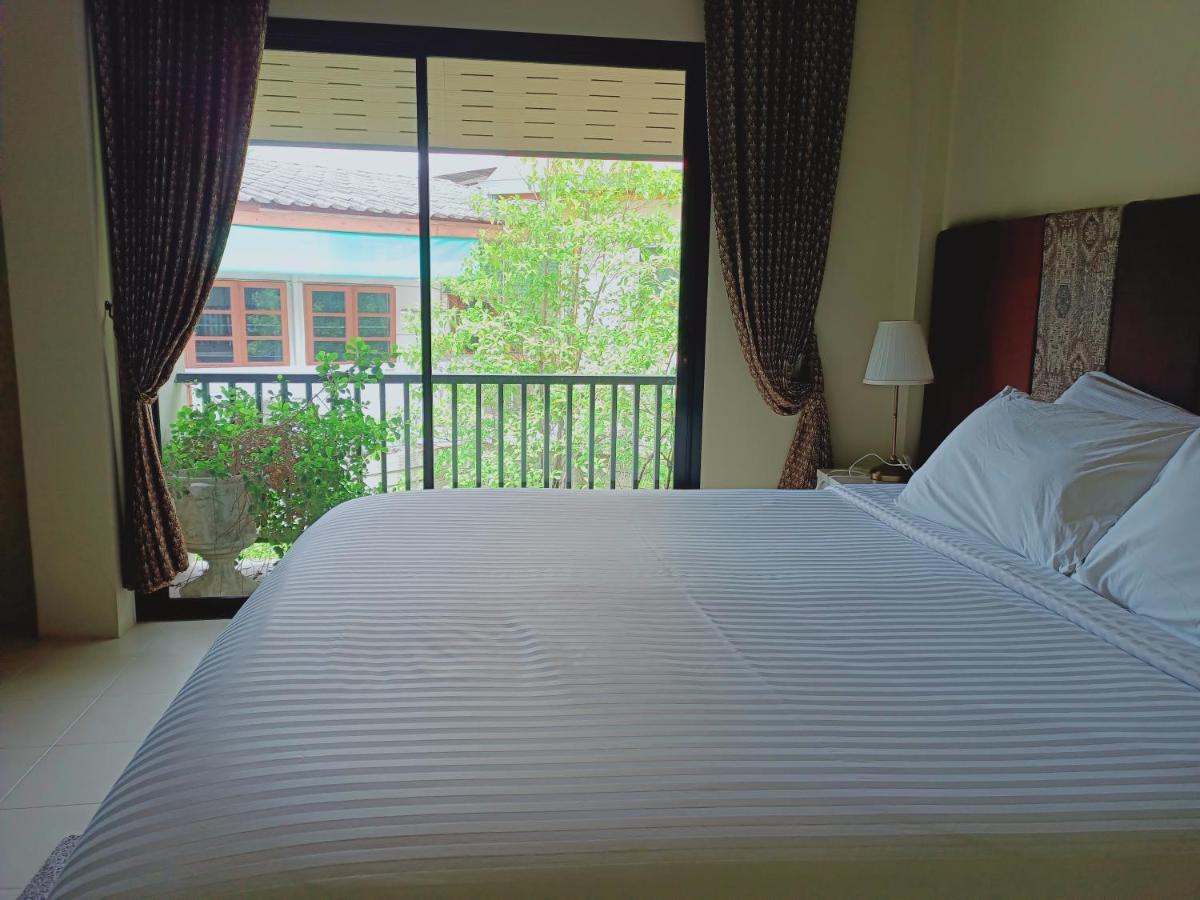 Sri Ngachang Chiang Mai Extérieur photo