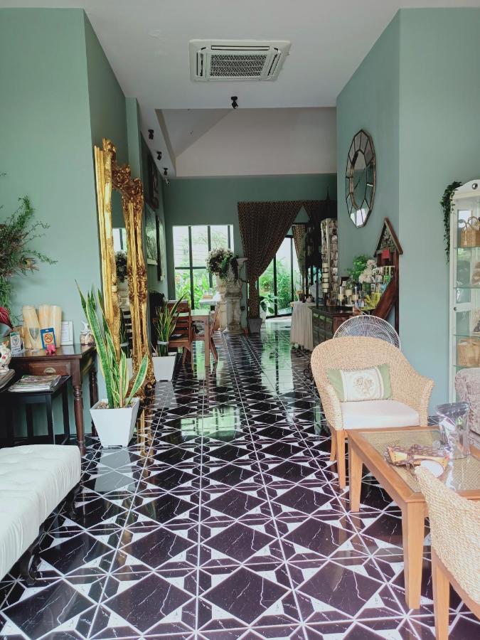 Sri Ngachang Chiang Mai Extérieur photo