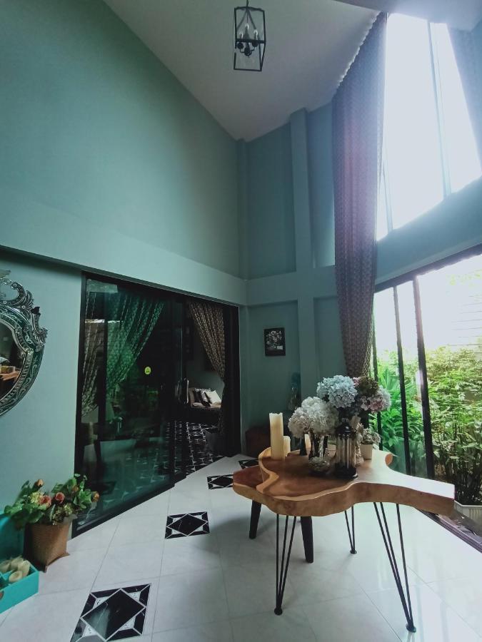 Sri Ngachang Chiang Mai Extérieur photo