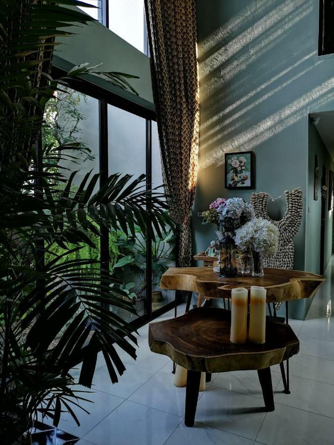Sri Ngachang Chiang Mai Extérieur photo